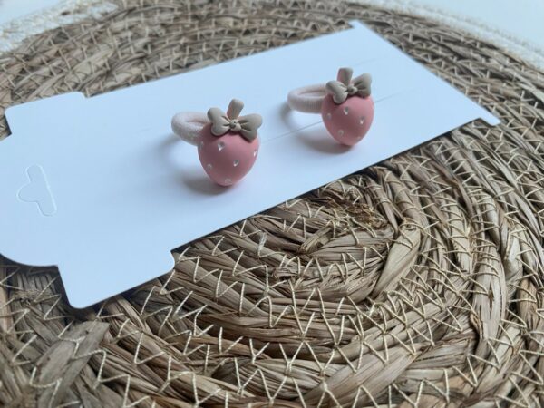 Strawberry beige